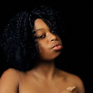 Meet your Posher, Tia